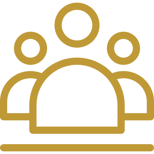 فريق متخصص وخبرة متعددة المجالات